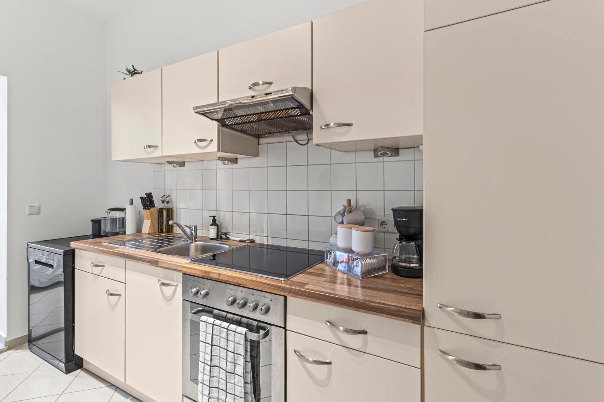 Stylish Apartment, 4 Min To U3 Zipperer Strasse Wenen Buitenkant foto