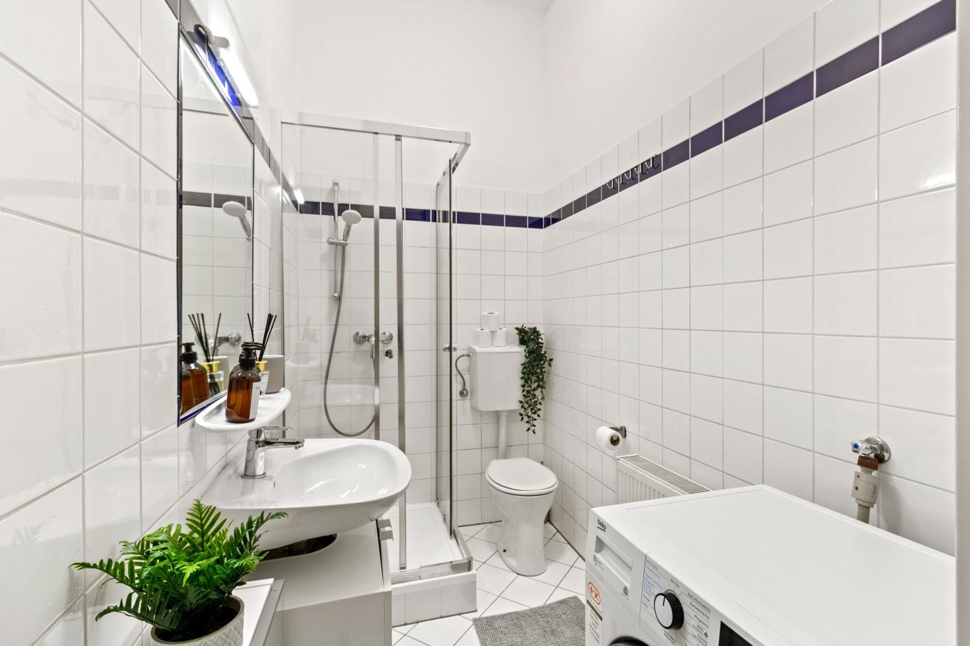 Stylish Apartment, 4 Min To U3 Zipperer Strasse Wenen Buitenkant foto