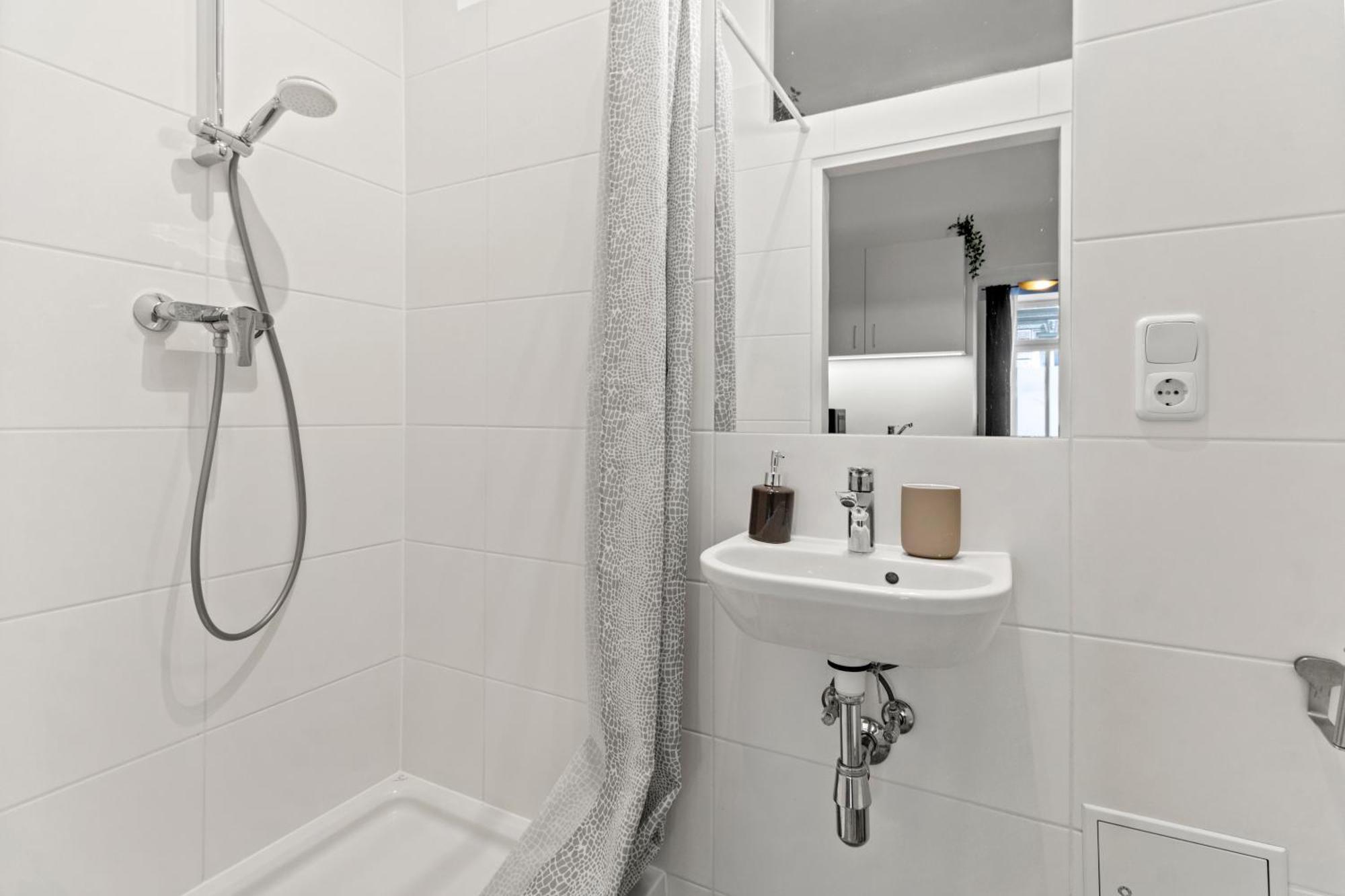 Stylish Apartment, 4 Min To U3 Zipperer Strasse Wenen Buitenkant foto