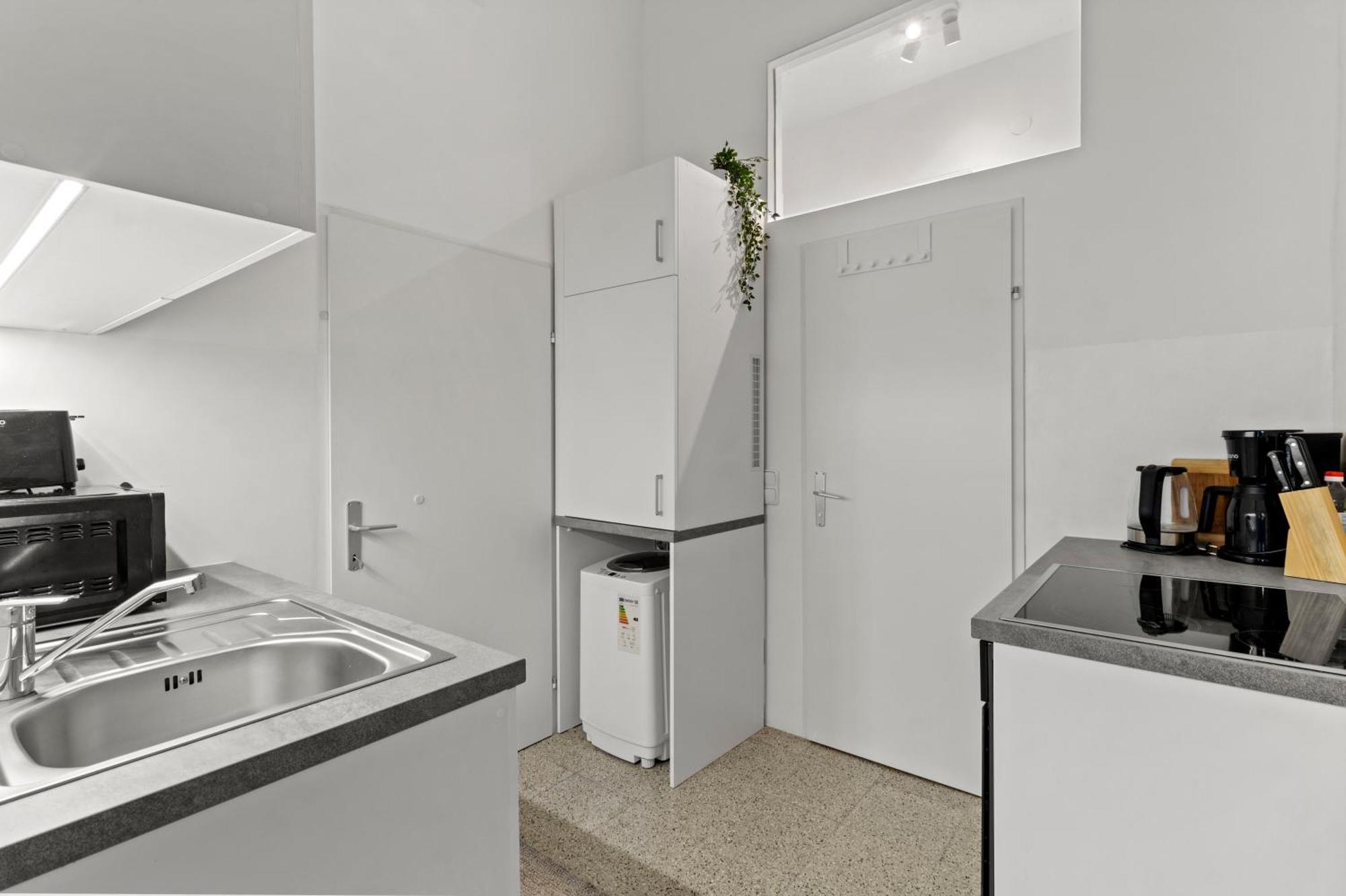 Stylish Apartment, 4 Min To U3 Zipperer Strasse Wenen Buitenkant foto